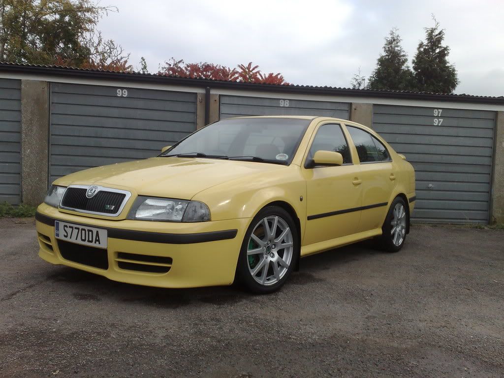 My SKODA OCTAVIA vRS in YELLOW PassionFord Ford Focus, Escort & RS